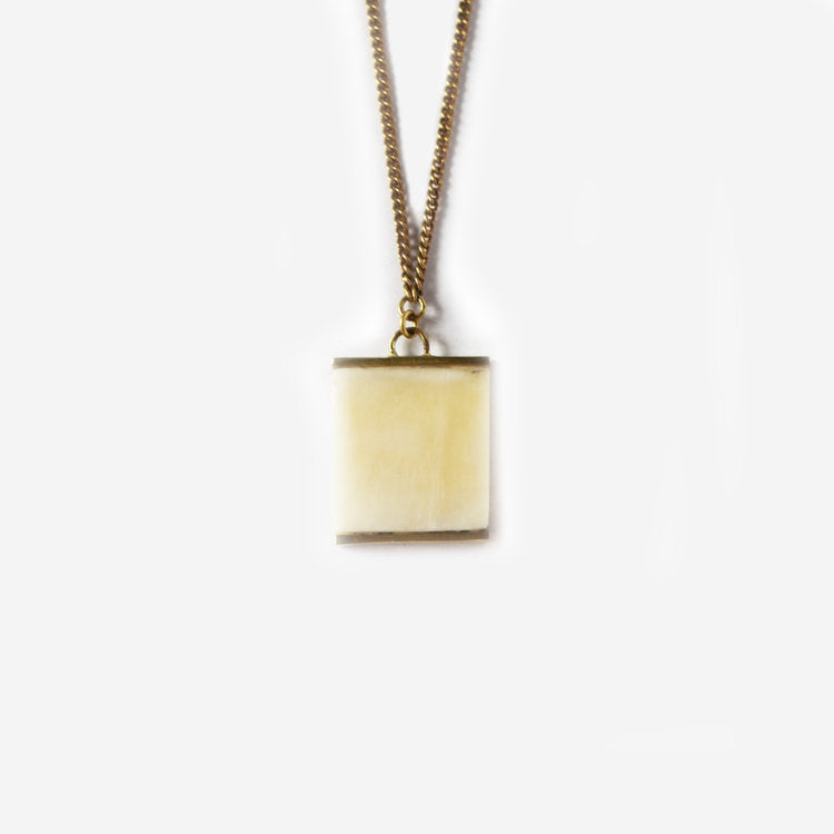 Mari Square Pendant